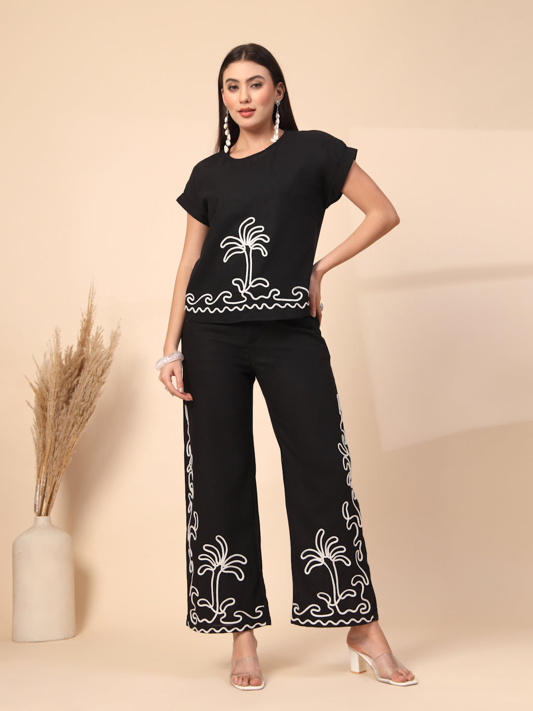 Thirty Threads Womens Green Embroidered Round Neck Regular Co-Ord Set