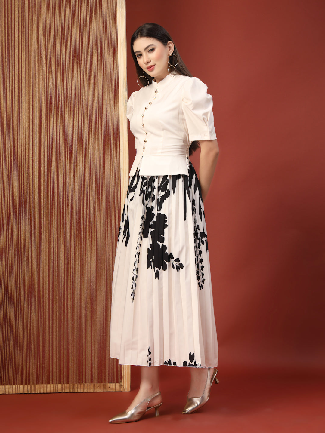 Thirty Threads Womens Off White Floral Mandrain Collar Ankle Length Dress