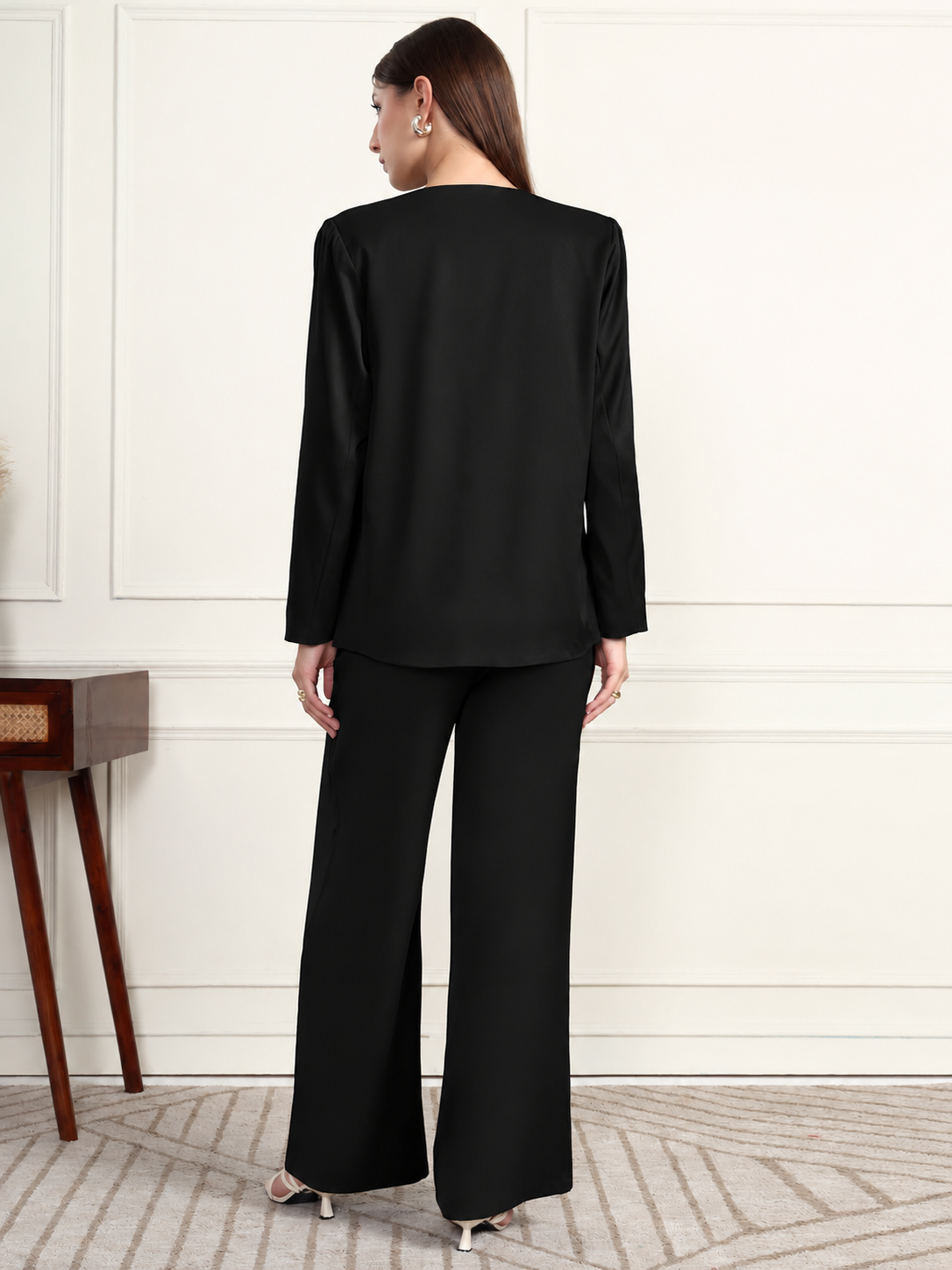 Thirty Threads Winter Wear Embellished V-Neck Long Sleeves Co-Ord Set